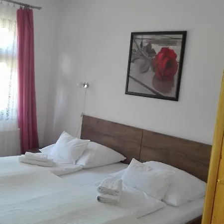 Zempléni Pitvaros Pihenő 3* Telkibánya