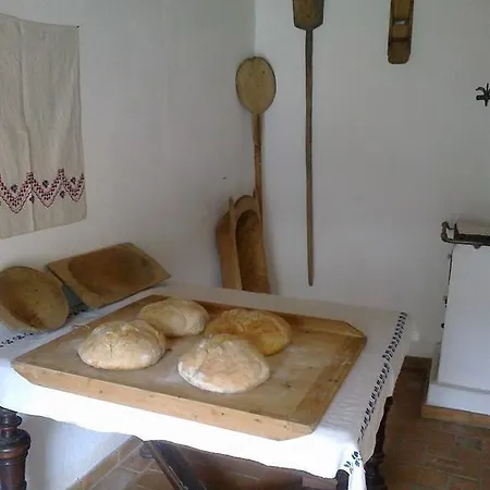 Zempleni Pitvaros Piheno Gasthuis 3*