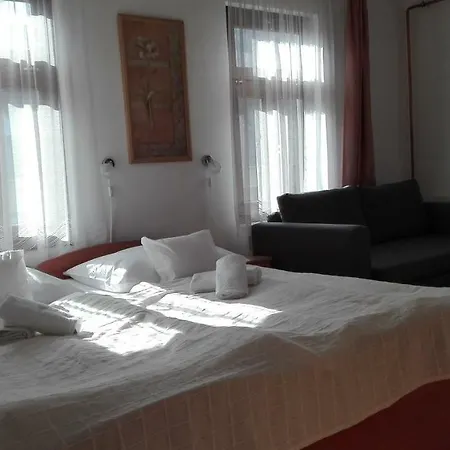 Zempleni Pitvaros Piheno Gasthuis Telkibánya