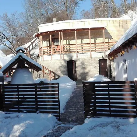 Zempléni Pitvaros Pihenő Affittacamere Telkibánya
