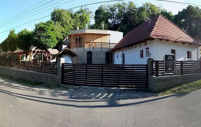 Zempleni Pitvaros Piheno Penzion