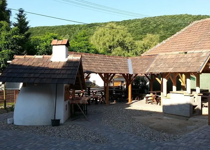 Penzion Zempleni Pitvaros Piheno