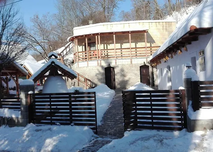 Zempleni Pitvaros Piheno Penzion Telkibánya